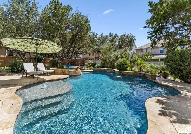 Photo 3 of Single family home for sale at 911 Fawnway, San Antonio, TX 78260 | MLS# 2002844 | Listing updated on 2026-08-04