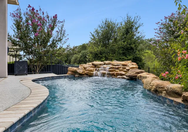 image of 132 Gaucho, Boerne, TX 78006 | MLS# 2002849
