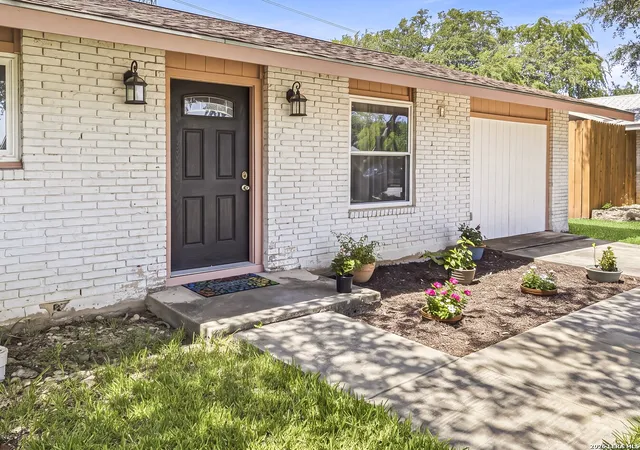 Photo 2 of Sale Pending at 10910 Wayward, San Antonio, TX 78217 | MLS# 2002851 | Listing updated on 2026-08-30