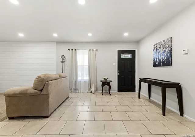 Photo 3 of Sale Pending at 10910 Wayward, San Antonio, TX 78217 | MLS# 2002851 | Listing updated on 2026-08-30