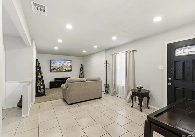 Photo 4 of Sale Pending at 10910 Wayward, San Antonio, TX 78217 | MLS# 2002851 | Listing updated on 2026-08-30