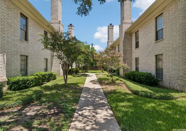 image of 2611 Eisenhauer Road #1401, San Antonio, TX 78209 | MLS# 2002855