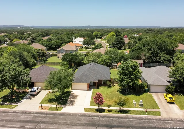 2nd image of 114 Lauren, Boerne, TX 78006 | MLS# 2002860