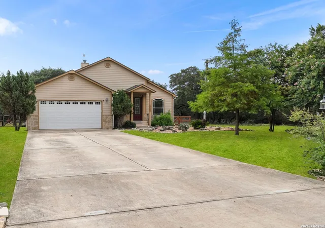 5th image of 388 Deerwood Circle, Bandera, TX 78003 | MLS# 2002875