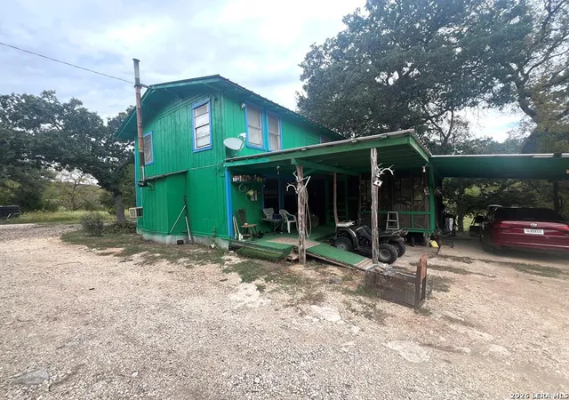 Photo 3 of Single family home for sale at 230 Teague Rd, Kerrville, TX 78028 | MLS# 2002883 | Listing updated on 2026-09-17