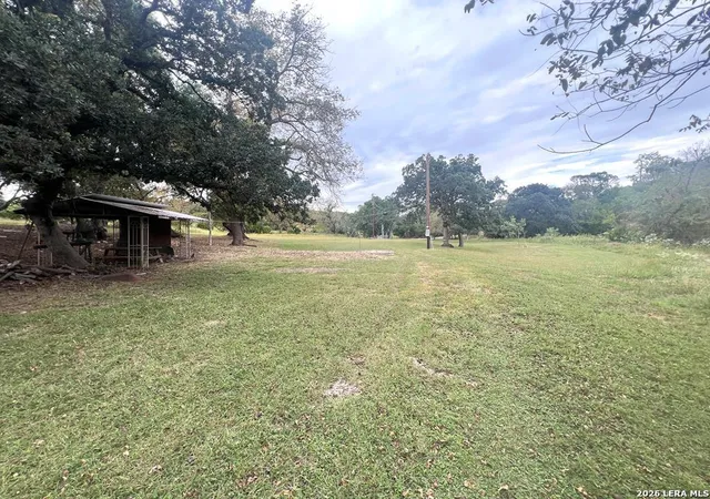 Photo 3 of Single family home for sale at 230 Teague Rd, Kerrville, TX 78028 | MLS# 2002883 | Listing updated on 2026-09-17