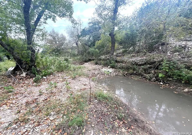 Photo 4 of Single family home for sale at 230 Teague Rd, Kerrville, TX 78028 | MLS# 2002883 | Listing updated on 2026-09-17