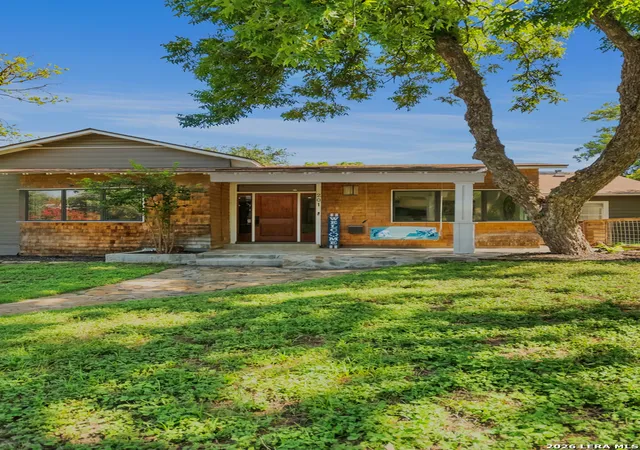 3rd image of 201 Chichester Pl, Alamo Heights, TX 78209 | MLS# 2002889