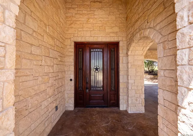 Photo 4 of Single family home for sale at 3919 Kite Dr, Kerrville, TX 78028 | MLS# 2002891 | Listing updated on 2026-08-04