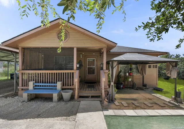 2nd image of 1520 Old Pleasanton Rd, San Antonio, TX 78264 | MLS# 2002894