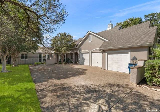 Photo 3 of Single family home for sale at 5 Remington Cir, San Antonio, TX 78258 | MLS# 2002902 | Listing updated on 2026-09-16