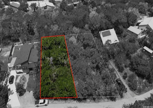 1st image of 1672 Winding Creek Trl, Spring Branch, TX 78070 | MLS# 2002908