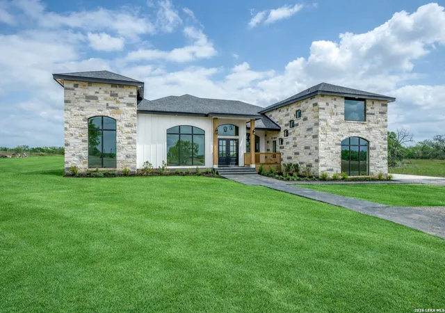 2nd image of 125 Hidden Hills, Floresville, TX 78114 | MLS# 2002929