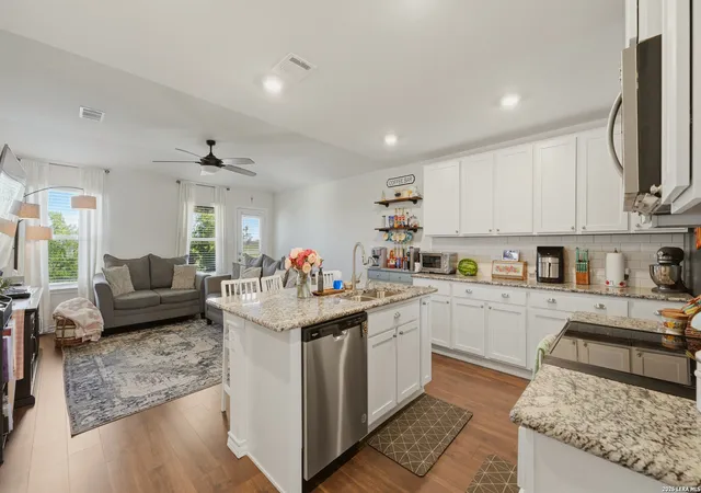 5th image of 312 Black Riv, Cibolo, TX 78108 | MLS# 2002943