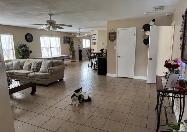 4th image of 8051 Chestnut Barr Dr, Converse, TX 78109 | MLS# 2002945