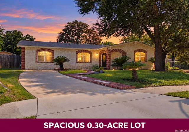 Single family home for sale at 422 Arrow Point Ct, San Antonio, TX 78227 | MLS# 2002982
