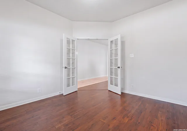 Photo 3 of Single family home for sale at 127 Mirror Lk, San Antonio, TX 78260 | MLS# 2002994 | Listing updated on 2026-07-25