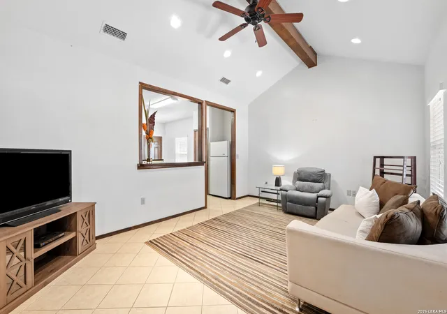 3rd image of 714 Houston, Pleasanton, TX 78064 | MLS# 2002996