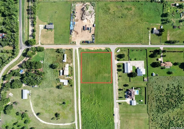 2nd image of 114 County Road 684, Lytle, TX 78052 | MLS# 2003000