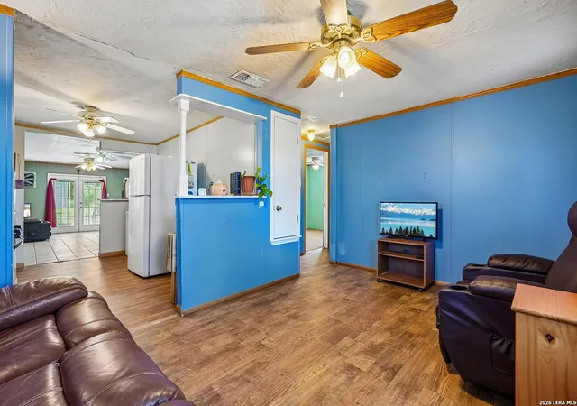 4th image of 619 Webb Ave, Devine, TX 78016 | MLS# 2003001
