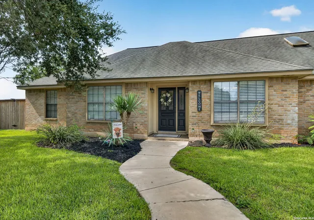 2nd image of 104 Sunnyland, Castroville, TX 78009 | MLS# 2003010