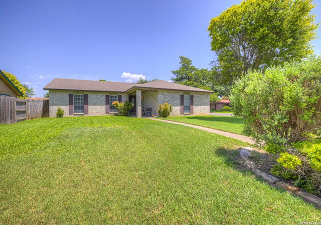1st image of 825 Pecan Dr, Schertz, TX 78154 | MLS# 2003019