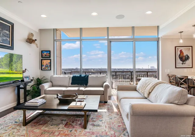 5th image of 4242 Broadway Street #802, San Antonio, TX 78209 | MLS# 2003030