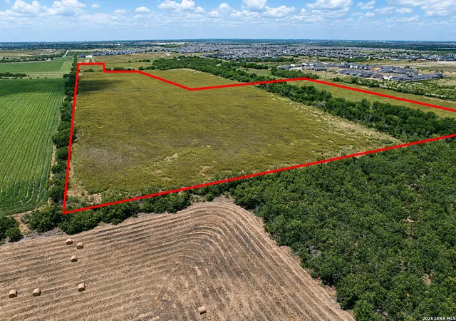 1st image of 112 Duplex Lots Green Rd, Converse, TX 78109 | MLS# 2003058