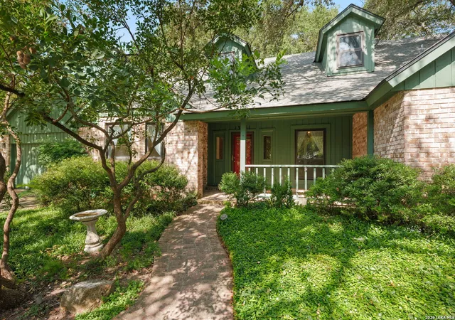 Photo 3 of Single family home for sale at 13311 La Vista Dr, San Antonio, TX 78216 | MLS# 2003059 | Listing updated on 2026-09-12