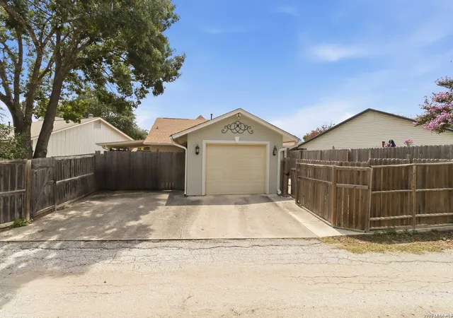 20th image of 13654 Princes Knls, San Antonio, TX 78231 | MLS# 2003065