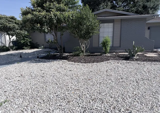 Photo 2 of Single family home for sale at 7210 Northbluff Ct, San Antonio, TX 78227 | MLS# 2003072 | Listing updated on 2026-08-23