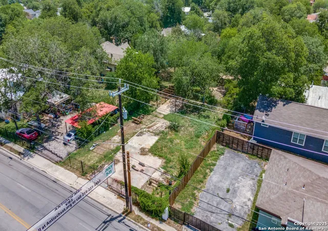 Photo 4 of Land for sale at 624 S Walters, San Antonio, TX 78203 | MLS# 2003078 | Listing updated on 2026-09-12
