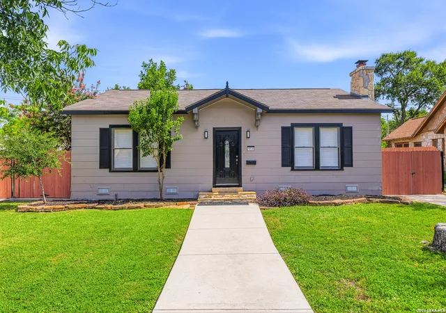 Photo 1 of Single family home for sale at 158 Thorain Blvd, San Antonio, TX 78212 | MLS# 2003085 | Listing updated on 2026-09-11