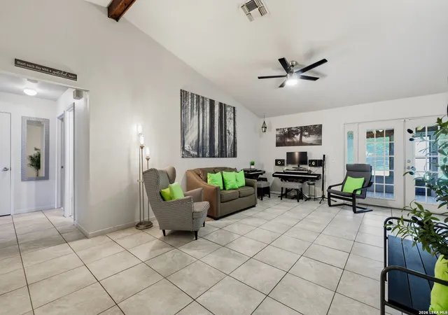 Photo 4 of Single family home for sale at 11805 Rainey Meadow, Live Oak, TX 78233 | MLS# 2003089 | Listing updated on 2026-08-29