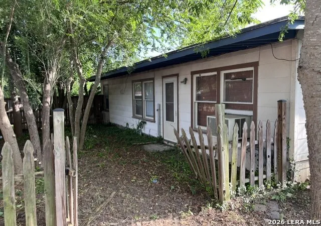 Photo 2 of Sale Pending at 327 Ashland, San Antonio, TX 78218 | MLS# 2003111 | Listing updated on 2026-08-19