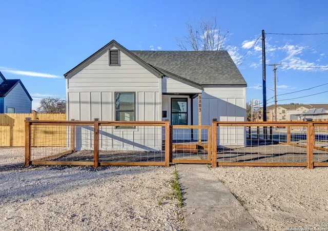 4th image of 1803 Texas, San Antonio, TX 78228 | MLS# 2003115