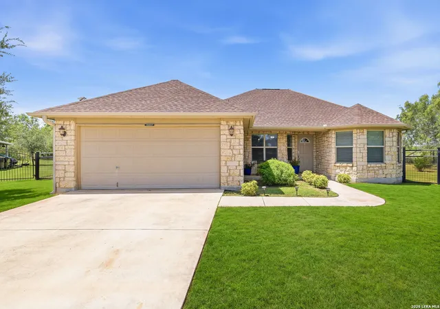 2nd image of 16807 Delana Ave, Elmendorf, TX 78112 | MLS# 2003118