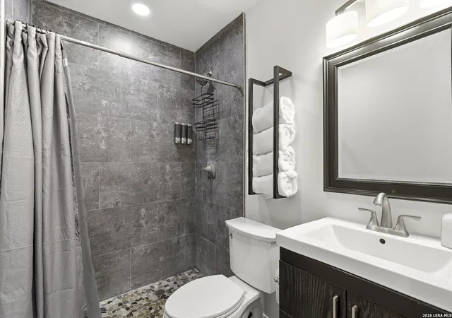 Photo 2 of Condo for sale at 923 Vance Jackson Rd #506, San Antonio, TX 78201 | MLS# 2003181 | Listing updated on 2026-09-08