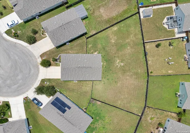 2nd image of 31663 Etched Ct, Bulverde, TX 78163 | MLS# 2003183