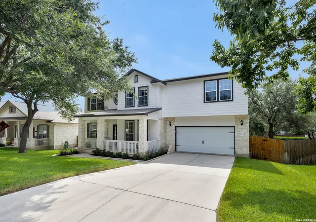 Photo 3 of Sale Pending at 3414 Windy Ridge Ct, San Antonio, TX 78259 | MLS# 2003212 | Listing updated on 2026-08-18
