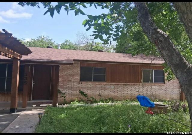 Photo 2 of Single family home for sale at 335 Radiance Ave, San Antonio, TX 78218 | MLS# 2003220 | Listing updated on 2026-08-05
