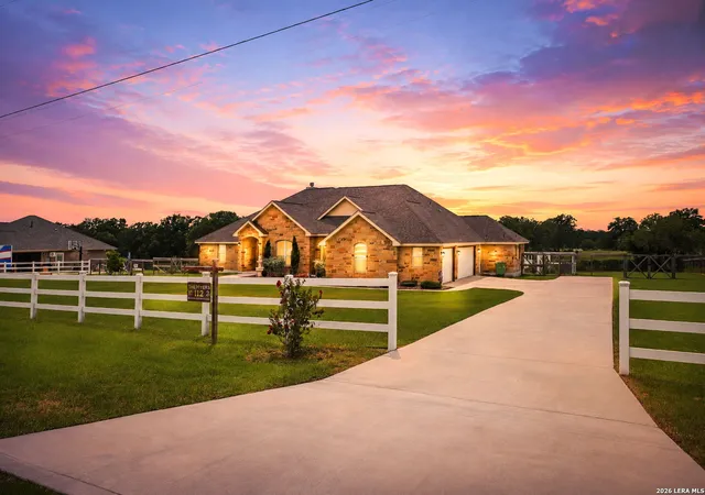 2nd image of 112 Westfield Landing, La Vernia, TX 78121 | MLS# 2003227