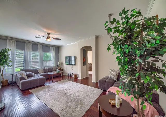 2nd image of 606 Windmore Ct, San Antonio, TX 78258 | MLS# 2003231