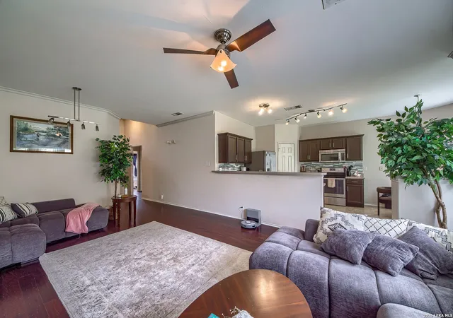 3rd image of 606 Windmore Ct, San Antonio, TX 78258 | MLS# 2003231