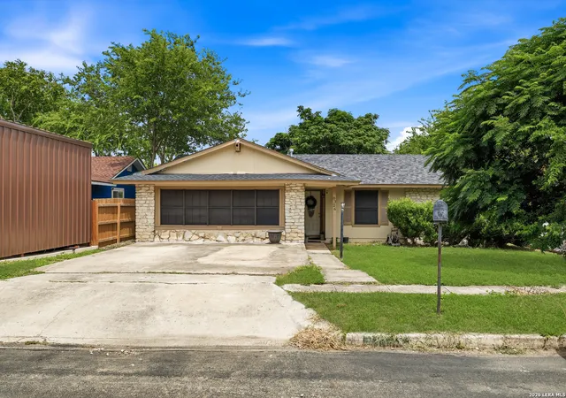 Photo 1 of Sale Pending at 8326 Glen Breeze, San Antonio, TX 78239 | MLS# 2003237 | Listing updated on 2026-08-13
