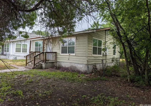 Photo 2 of Sale Pending at 523 Rotary, San Antonio, TX 78202 | MLS# 2003258 | Listing updated on 2026-09-10