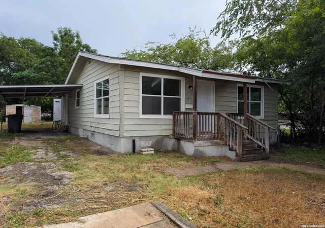 Photo 3 of Sale Pending at 523 Rotary, San Antonio, TX 78202 | MLS# 2003258 | Listing updated on 2026-09-10