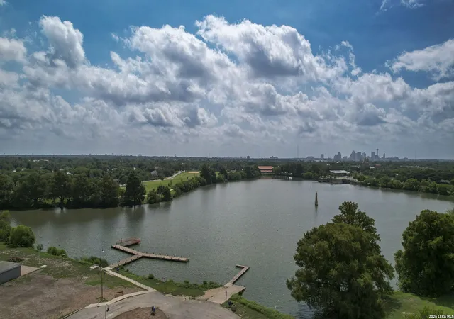 28th image of 1943 W Magnolia Ave, San Antonio, TX 78201 | MLS# 2003260