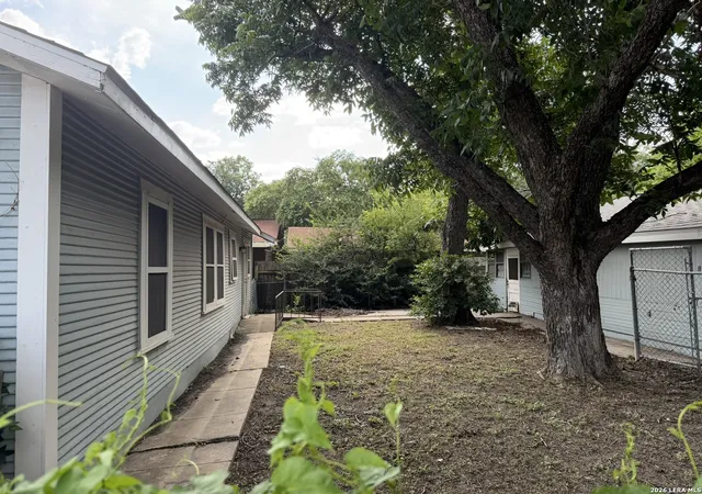 3rd image of 949 Aransas, San Antonio, TX 78210 | MLS# 2003266