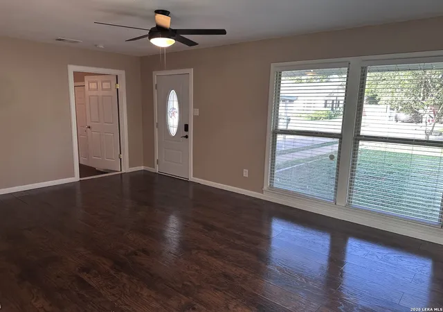 3rd image of 224 Prospect St, Seguin, TX 78155 | MLS# 2003274